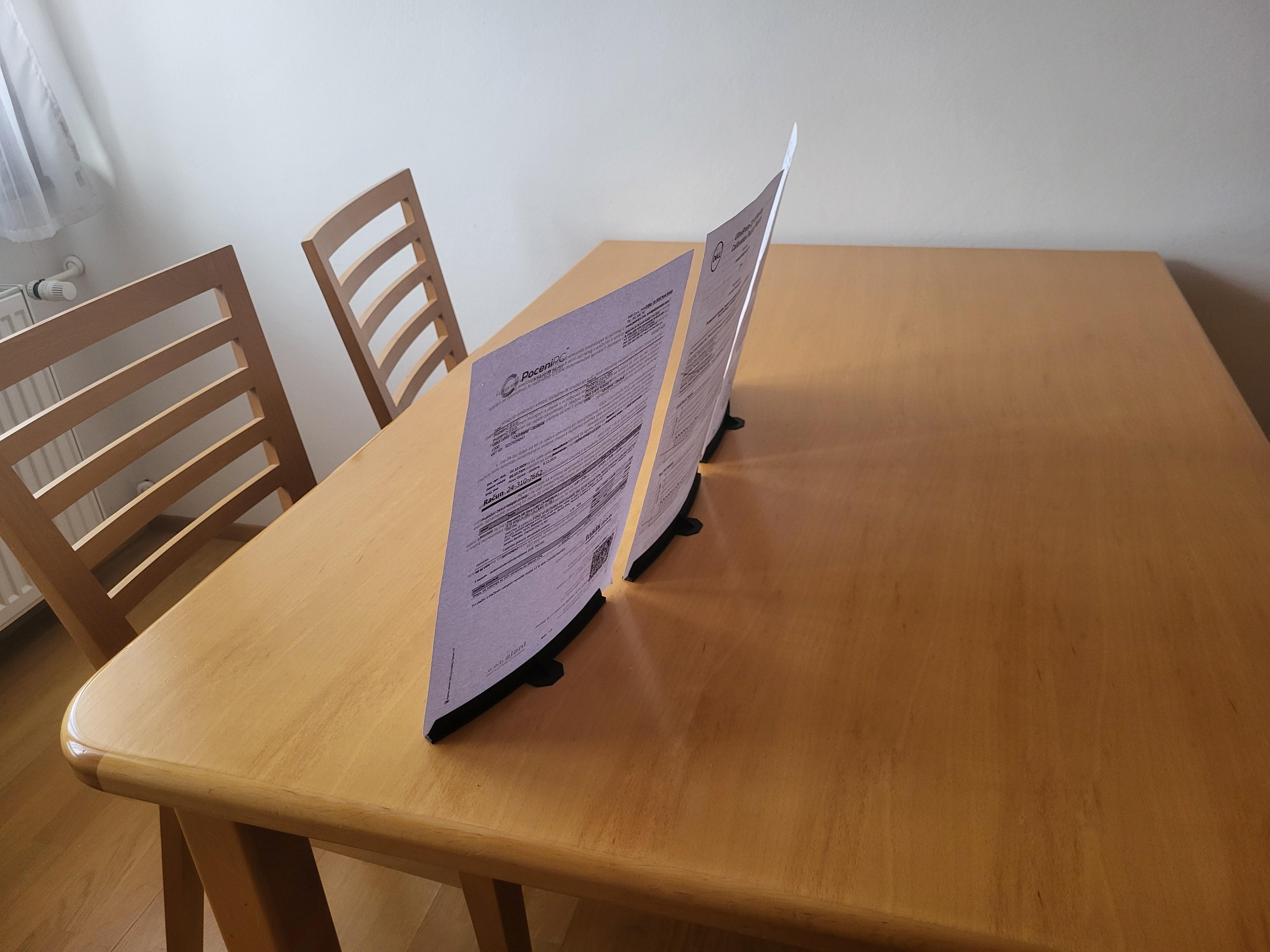 Upright paper stand