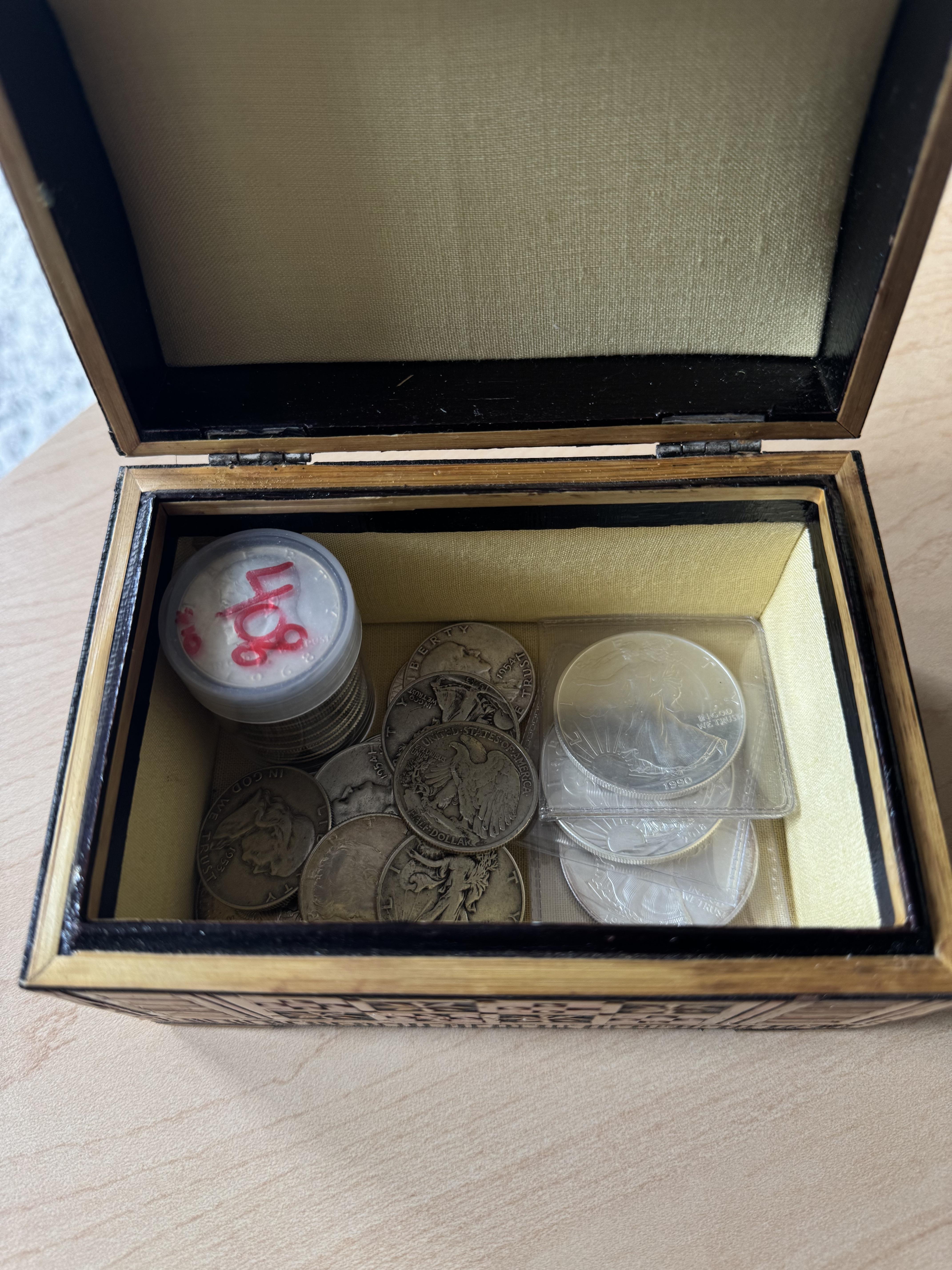 Beginner Stack + Treasure Chest ! | Scrolller