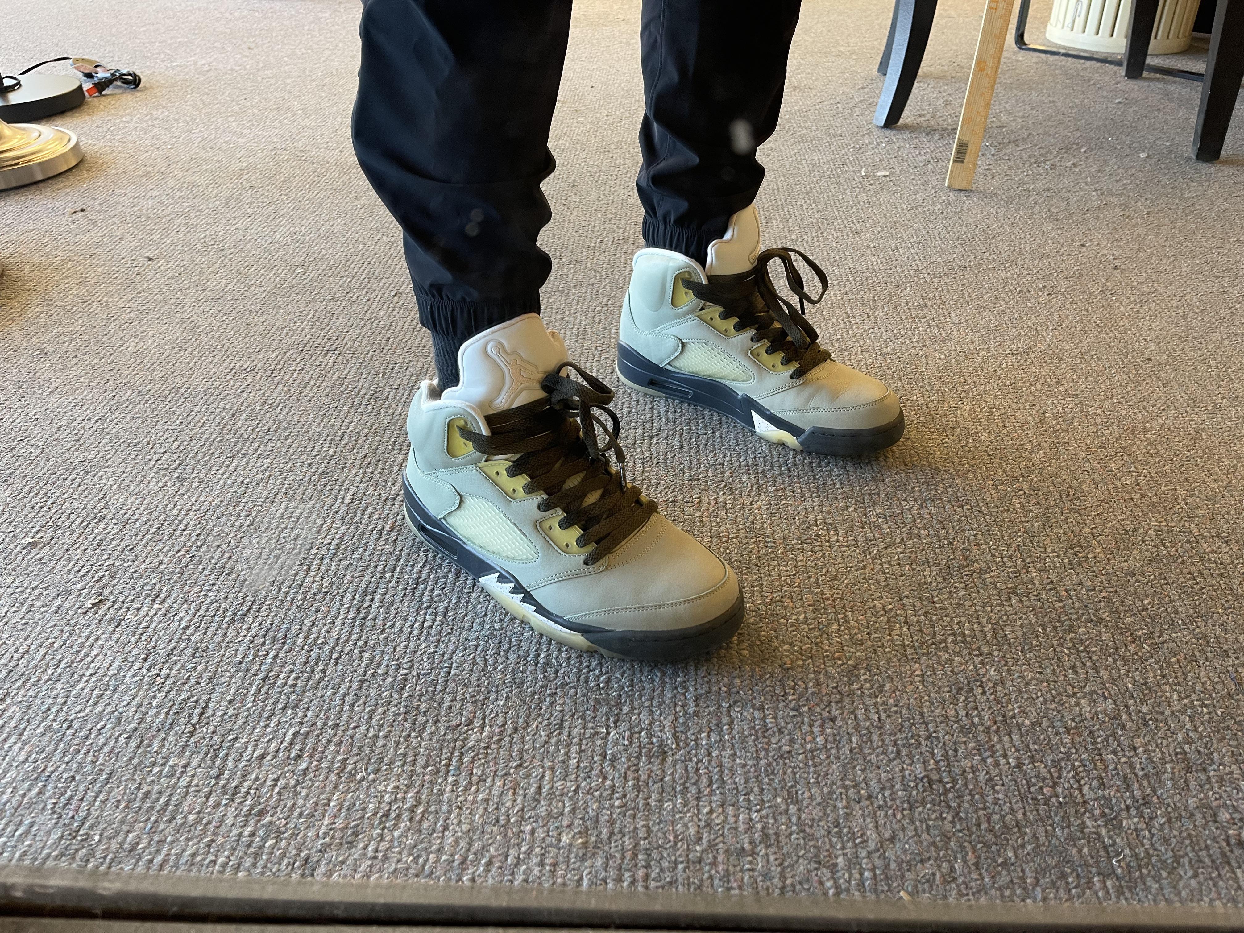 Lace swap lace swap