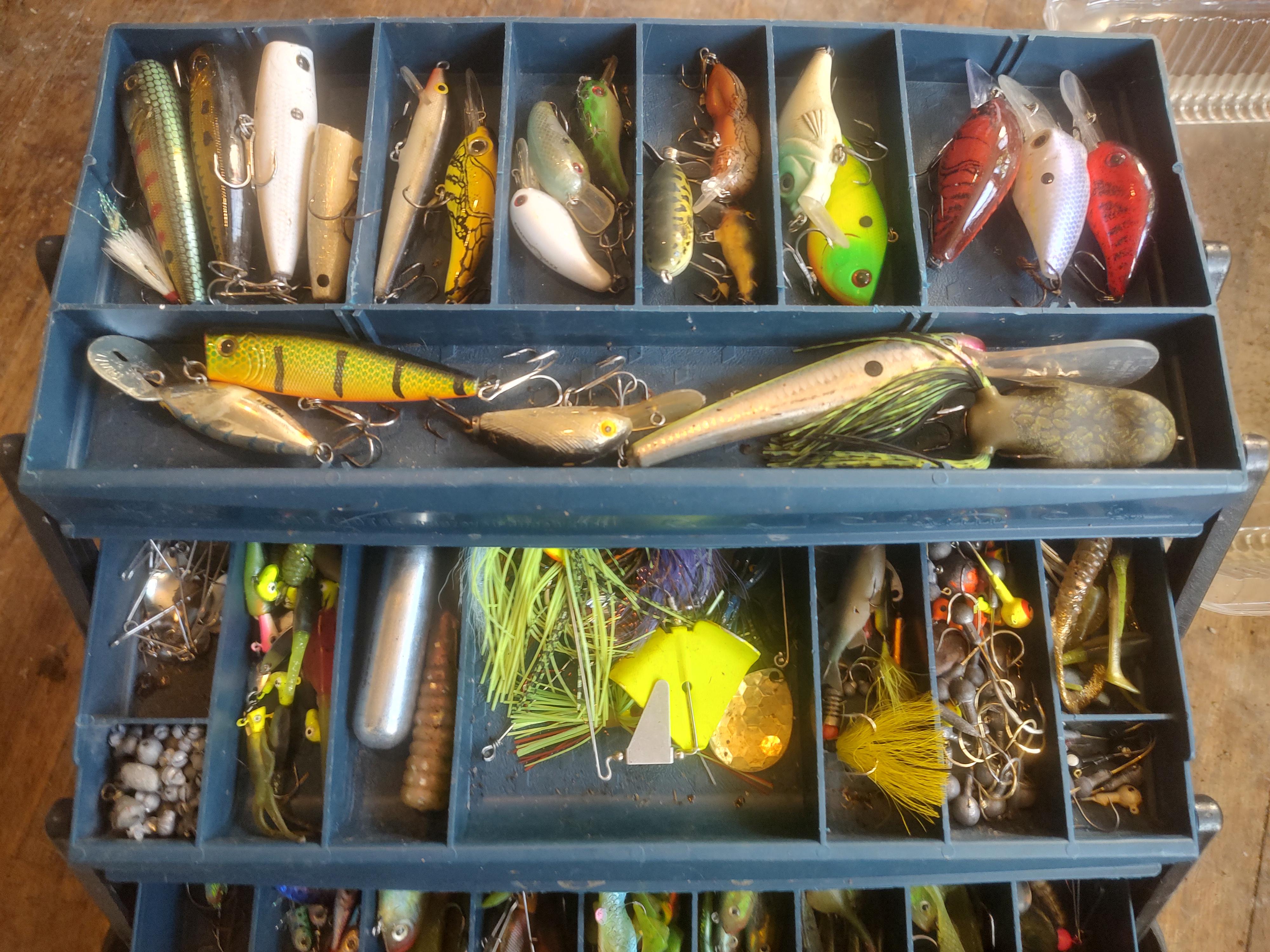 Clean Tackle Box Finally got my 12 year old tackle box clean and reorganized! | Scrolller