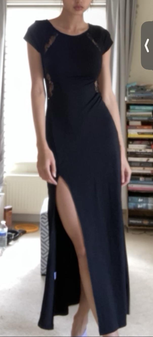 Which dress is better for a uni boat ball and afterparty ? They said — free download