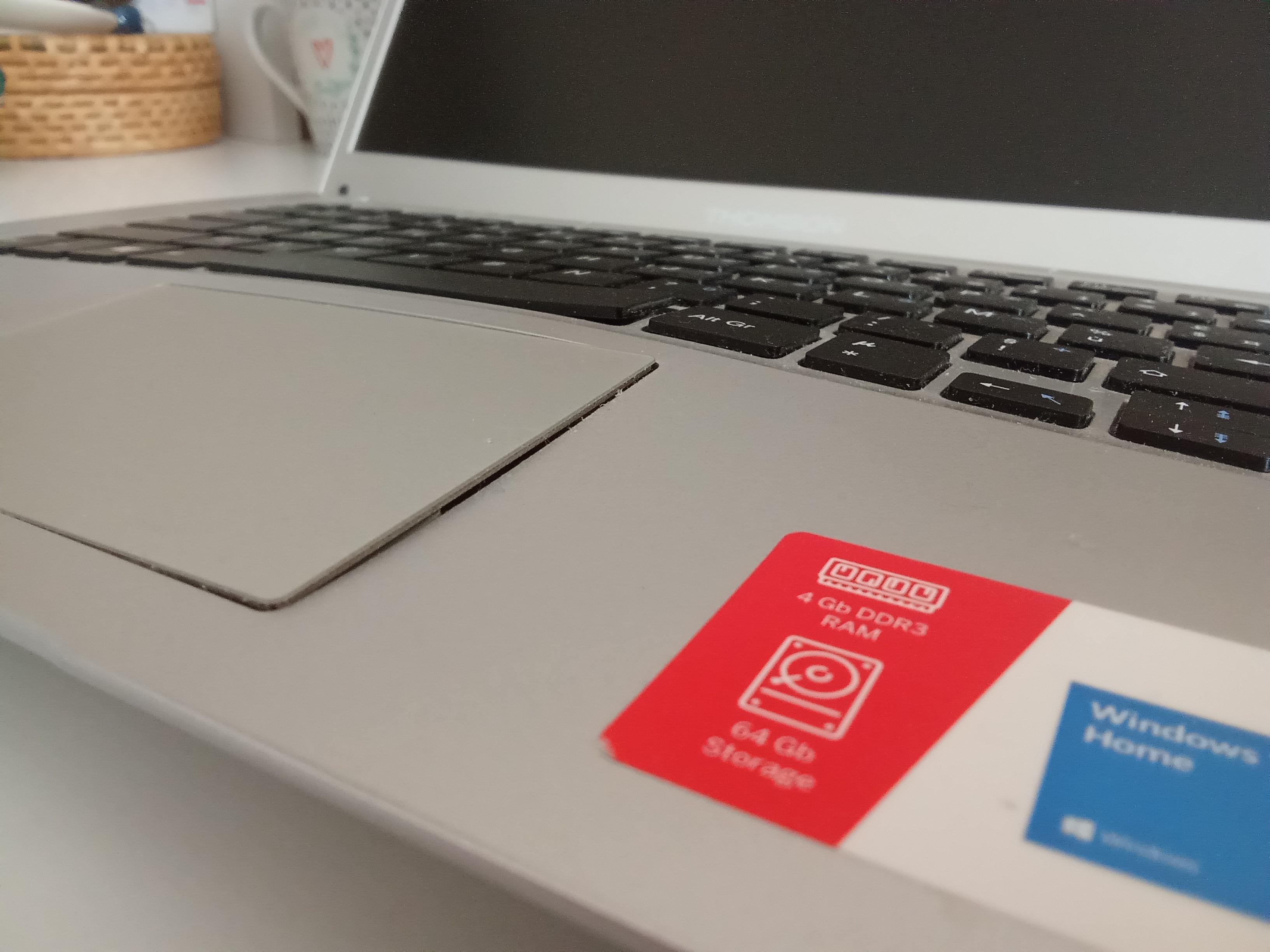 Why is m'y computer like this ? | Scrolller