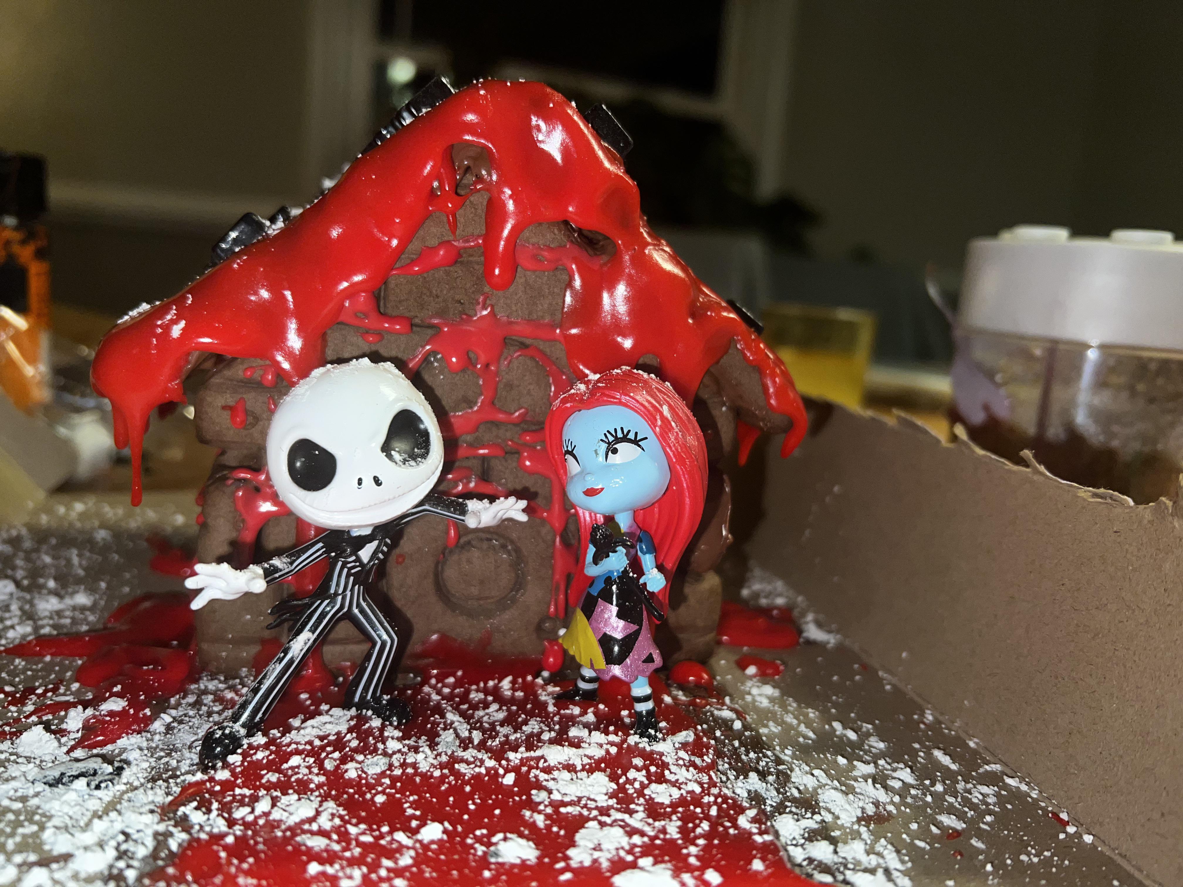 [Homemade] haunted gingerbread house | Scrolller