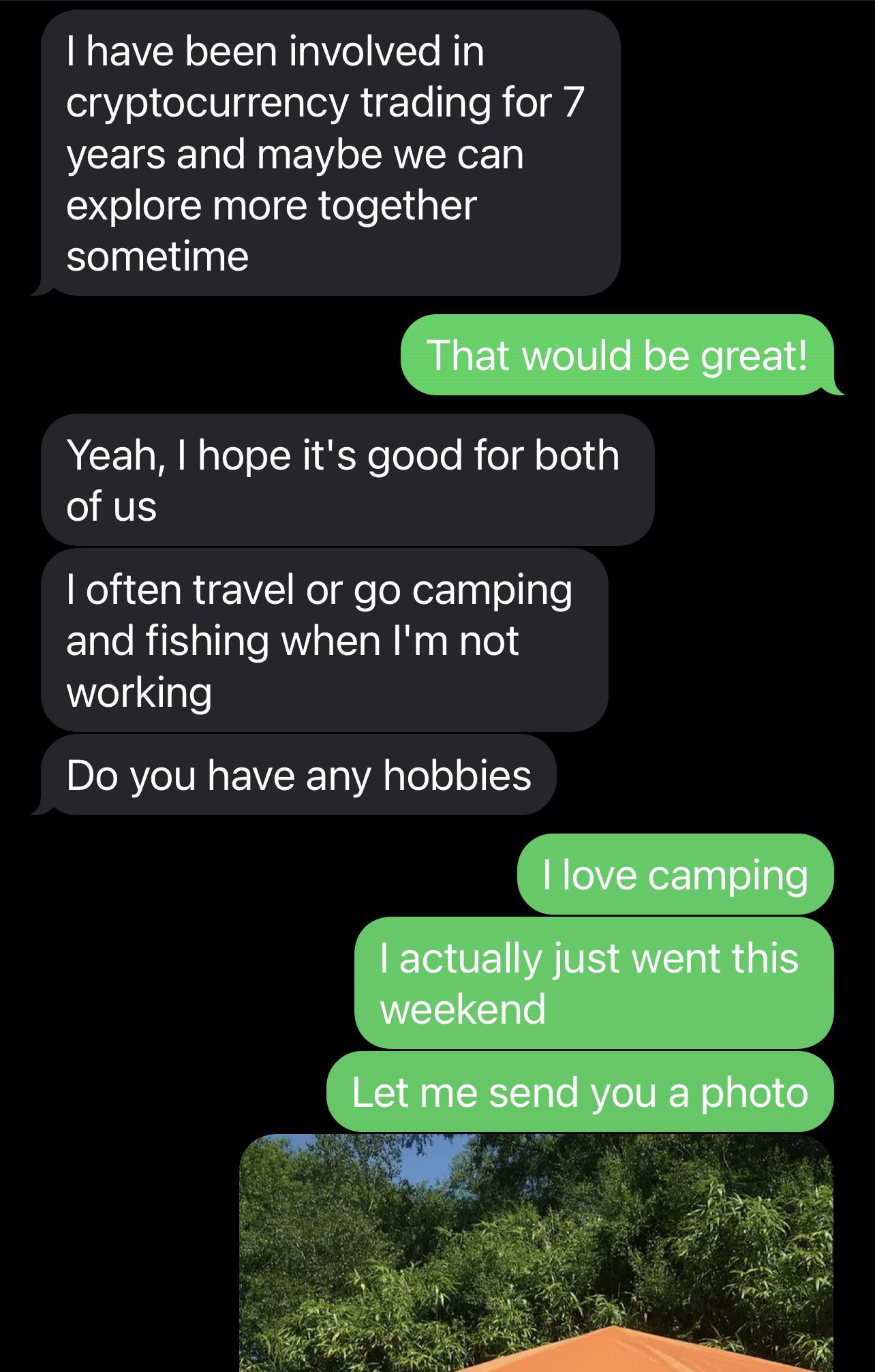 Fauxbait romance scam chat with a white man sending an uncut penis and cock photos