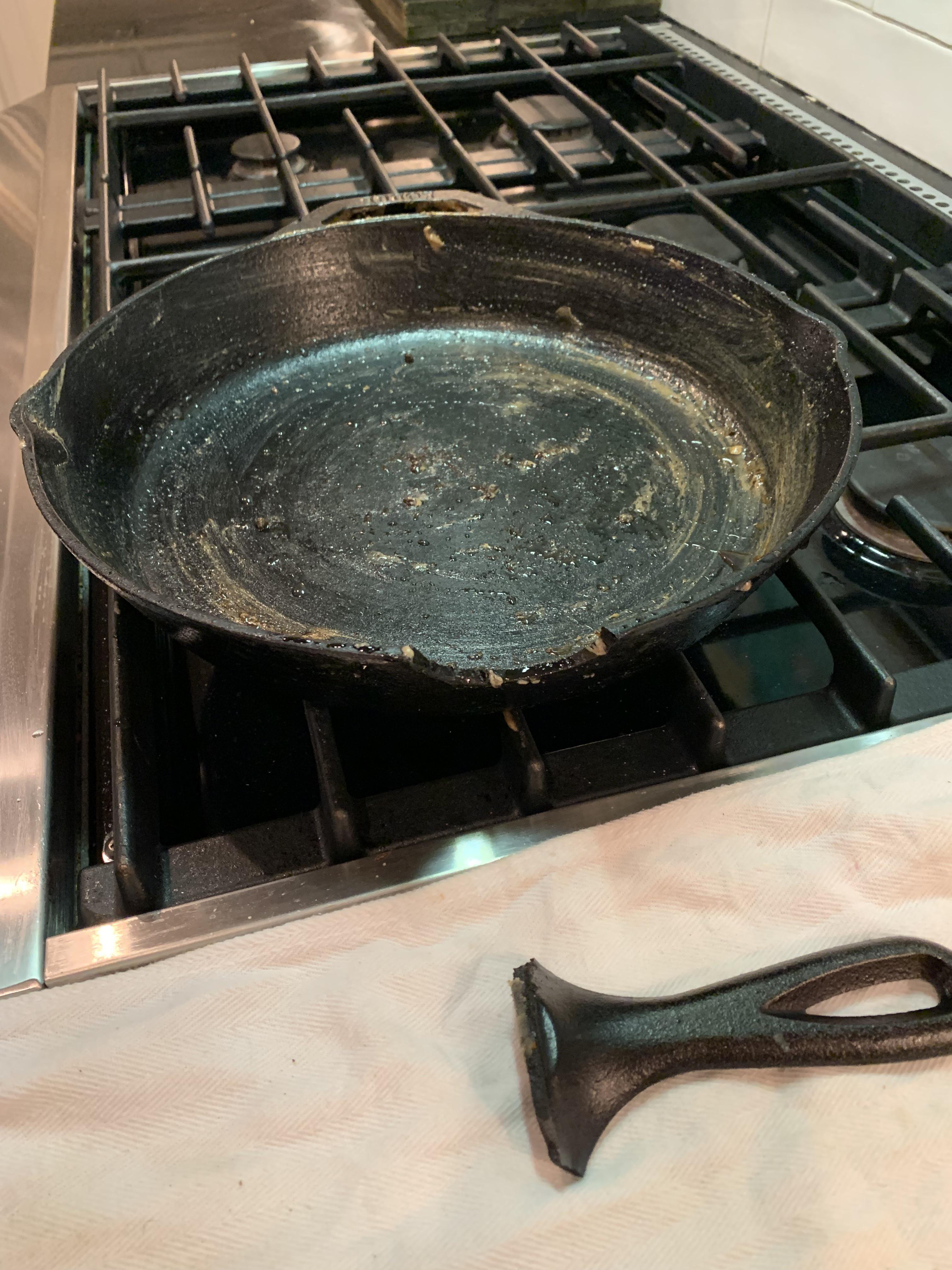 Has anyone ever had this happen? Picked it up and the handle just ...