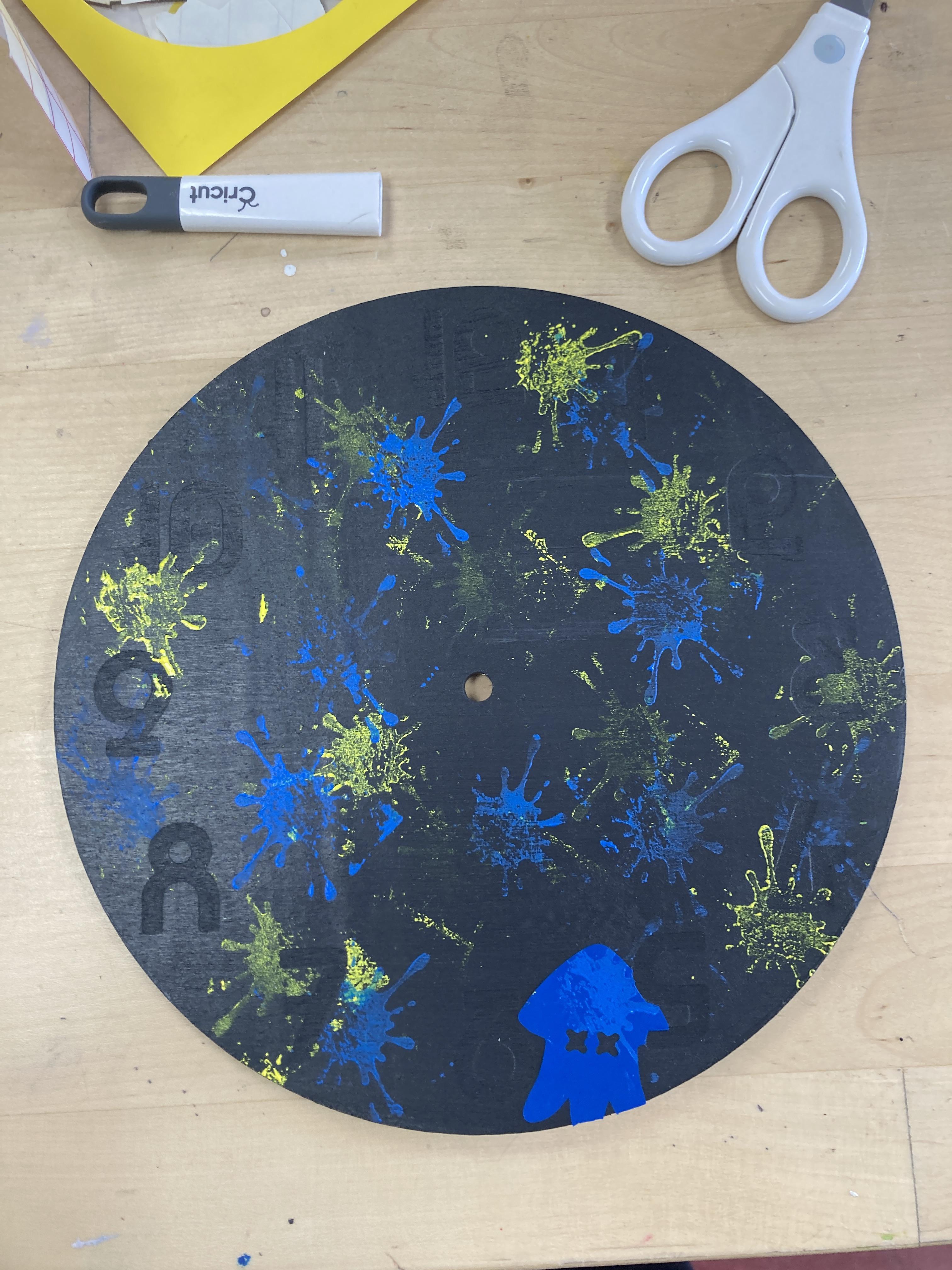 Custom Splatoon Themed Graffiti Clock | Scrolller