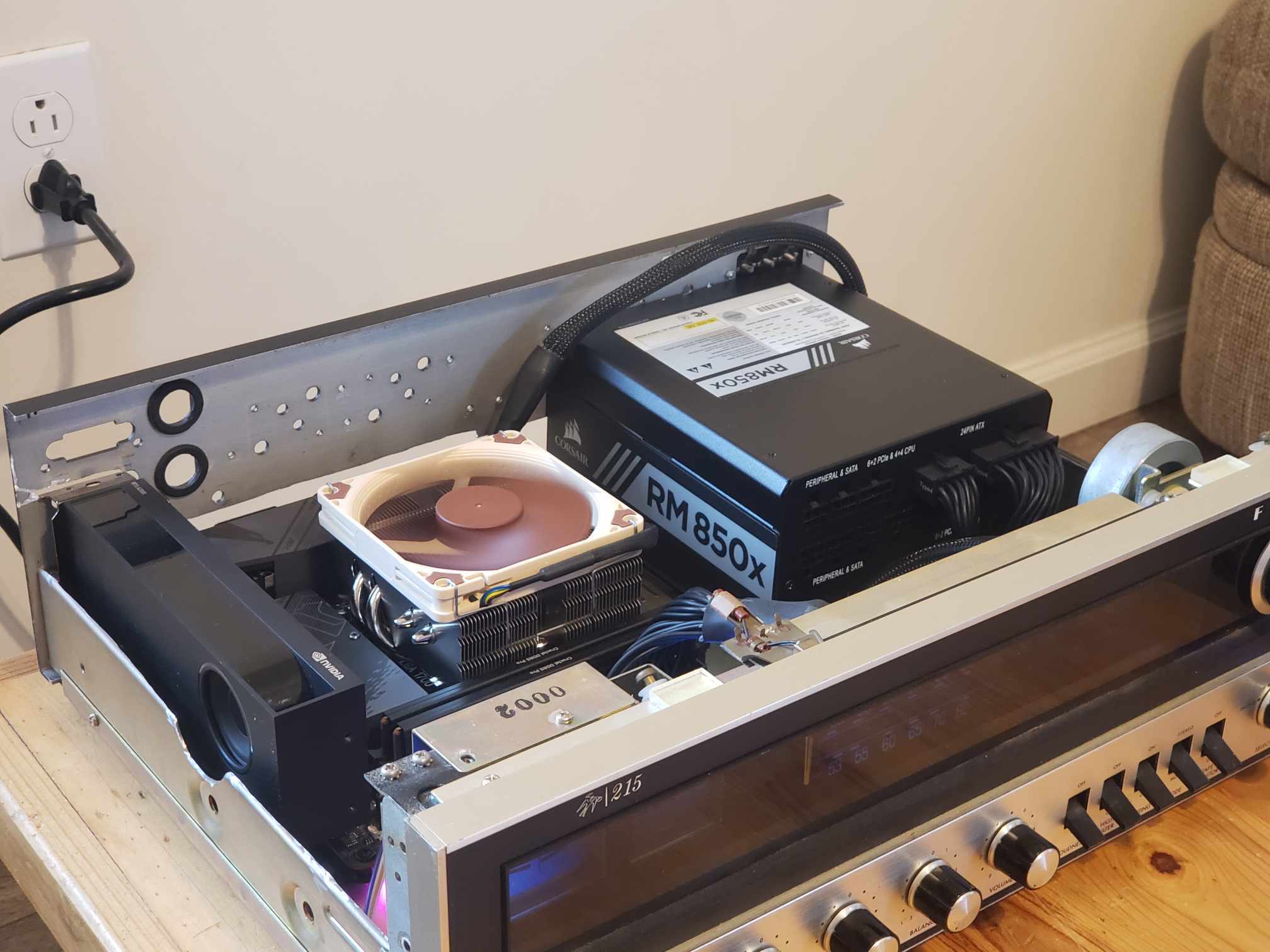 Custom Stereo receiver build and my basic setup. | Scrolller