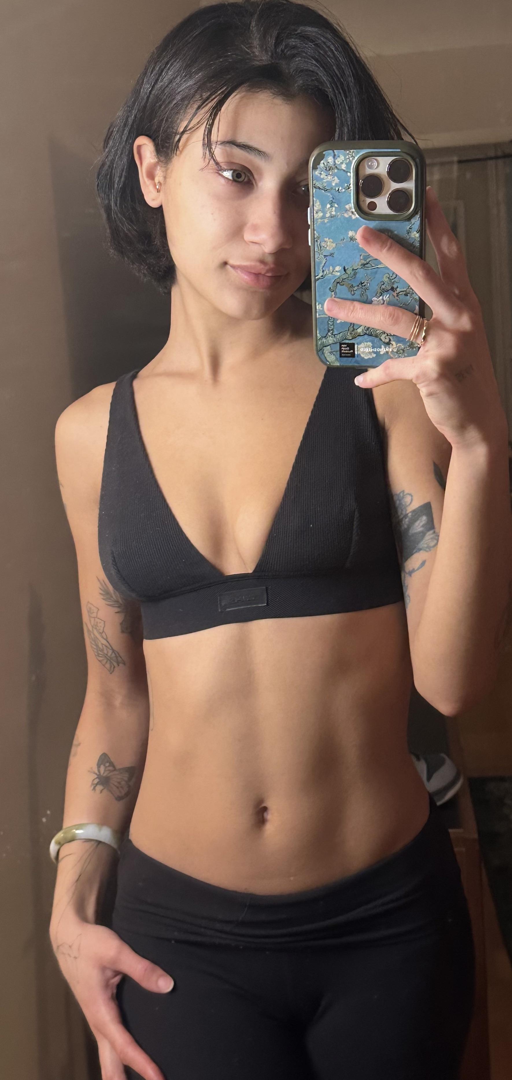 Midweek midriff