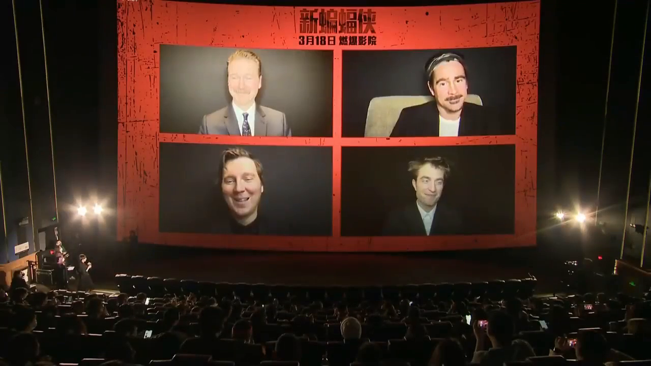 Robert Pattinson discusses the usefulness of his jaw