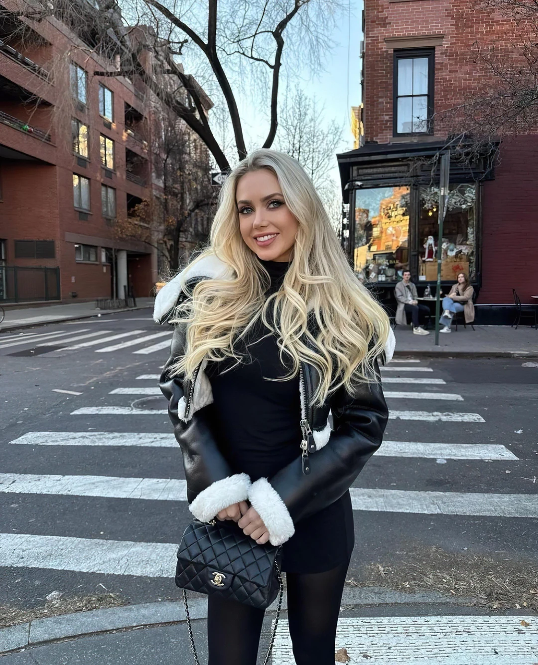 Marli Buccola Scrolller