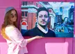 GirlsWithPaintings