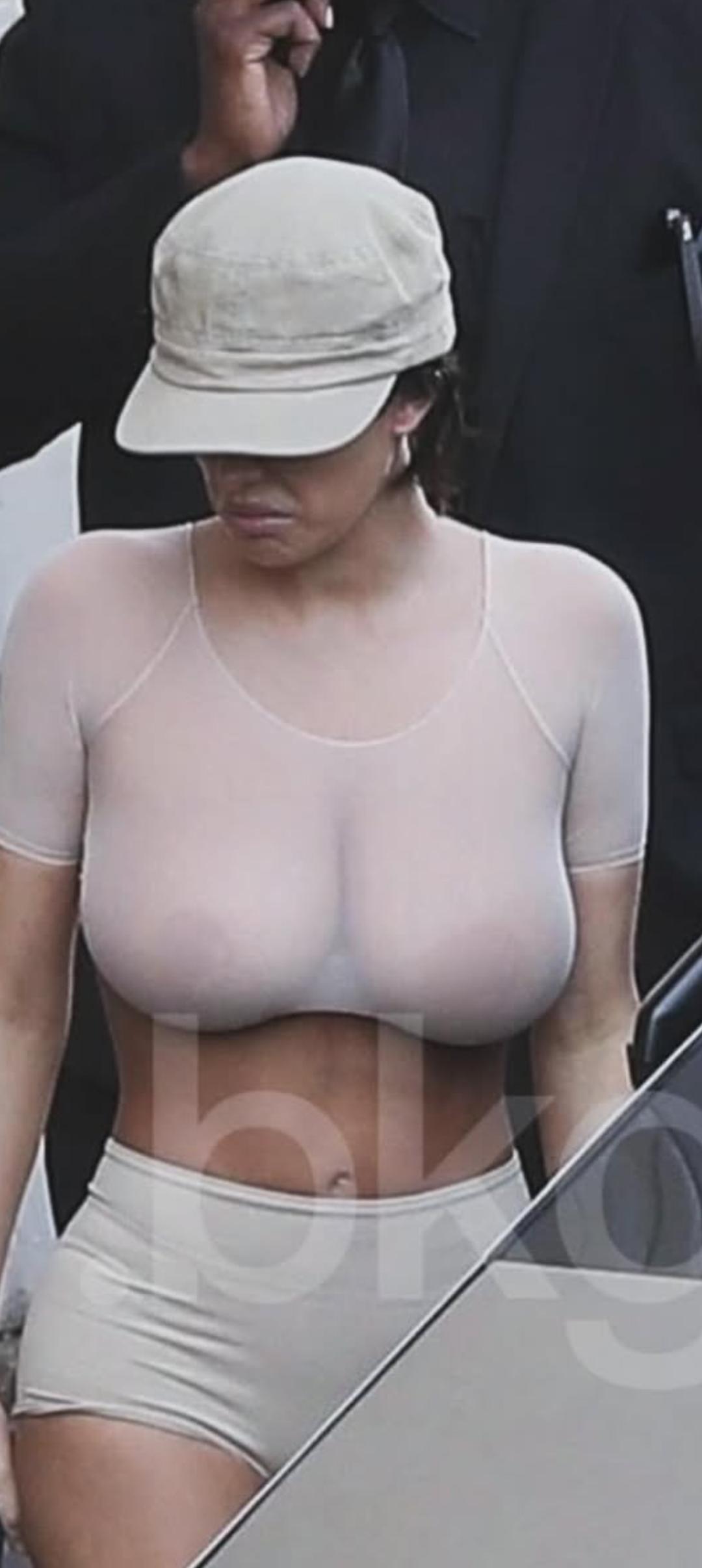 Bianca censori
