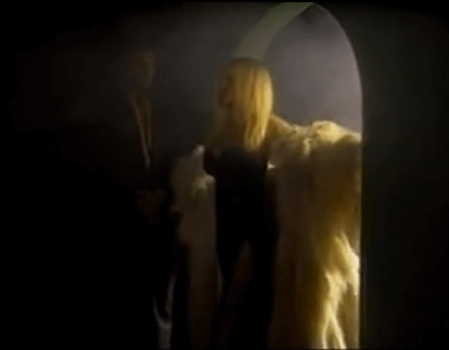 Enter the queen