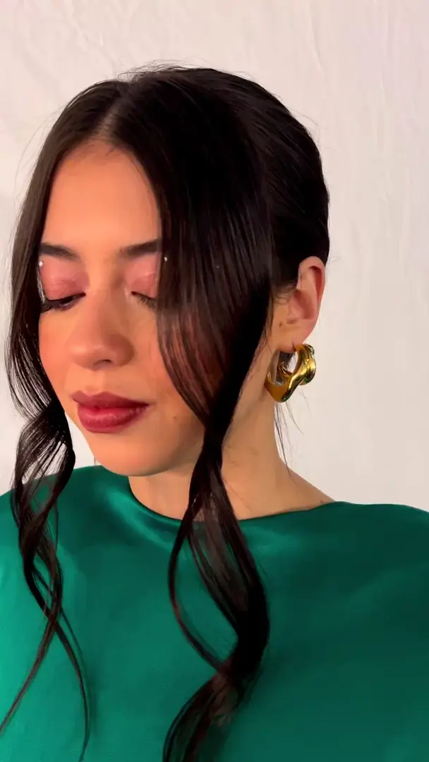 Behind the scenes of Teen Vogue New Hollywood photoshoot