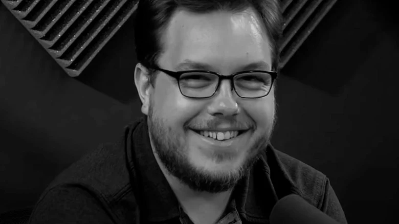 Gastrow Beloved YouTuber Jason Gastrow, aged 33, has passed by a store this ...