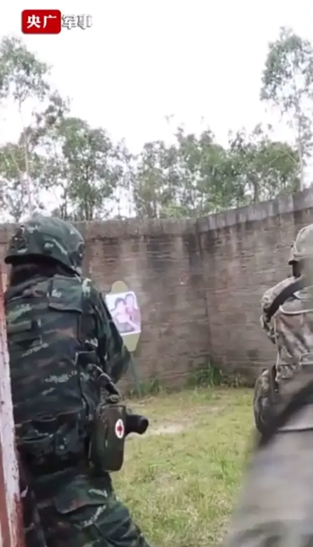 Brand-new Chinese QBZ-191 assault rifles can’t put proper spin on the bullets. As a result, the bullets tumble mid-air and strike the target sideways, resulting in “keyholes” instead of round bullet holes.