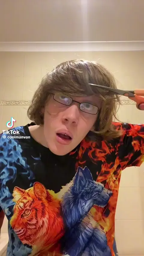 bro went from matt watson to sam hyde