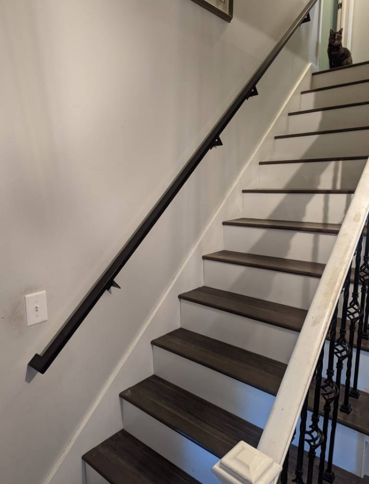 Can you extend a steel staircase railing | Scrolller