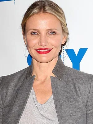 Cameron Diaz Seen In 1st Photos On Set With Jamie Foxx As She Returns