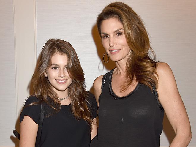 Celebrity Mother and Daughter | Scrolller