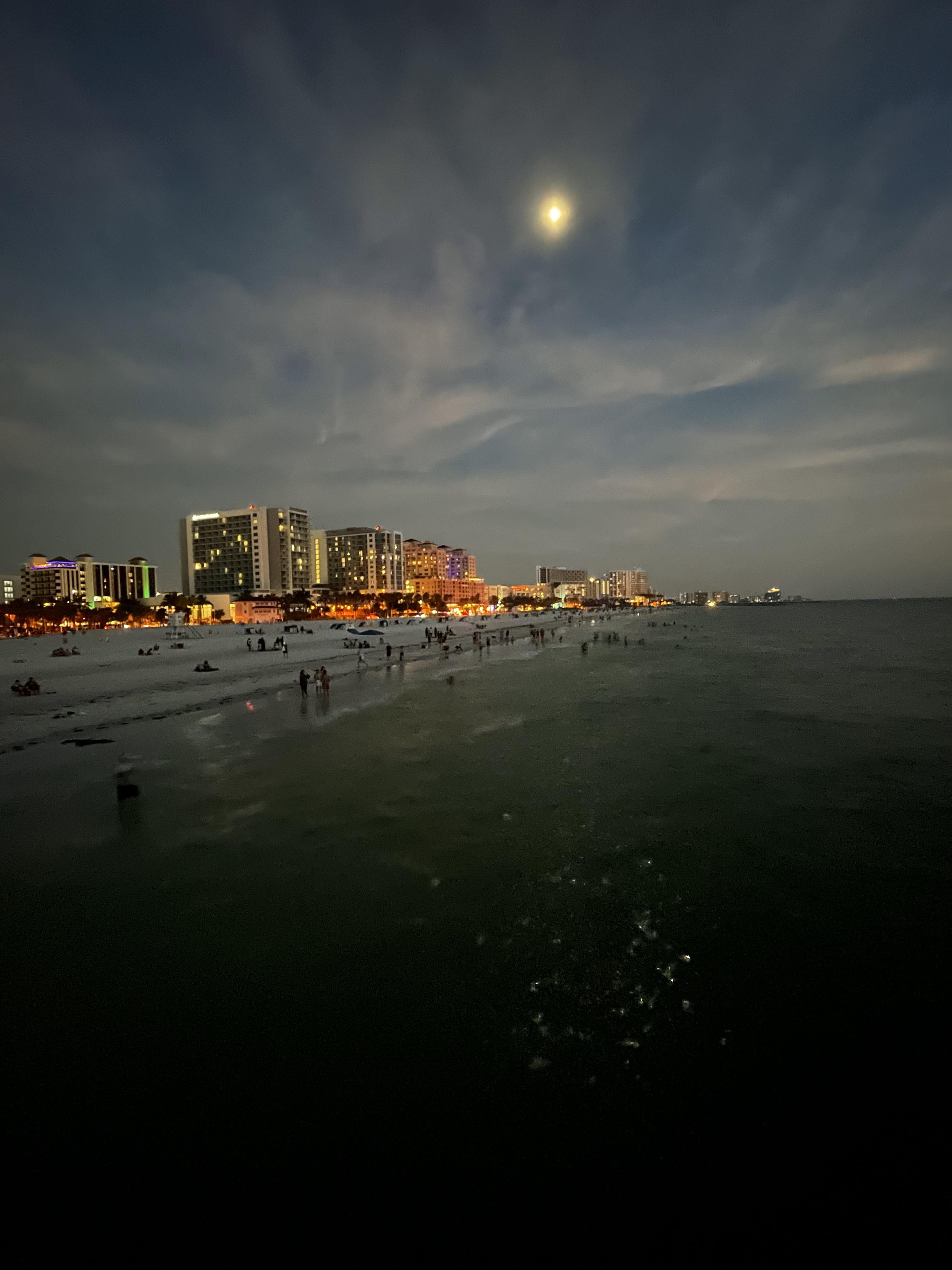 Clearwater Beach Tonight Scrolller clearwater-beach-tonight-scrolller