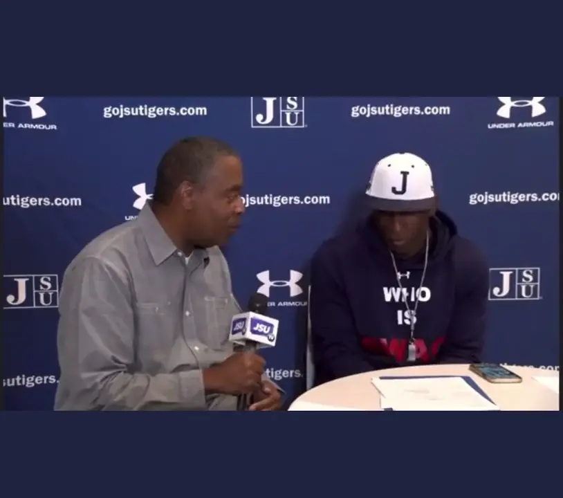Coach Prime doesn’t like the interviewer using his “professional” voice. “Be yourself” 😂😂
