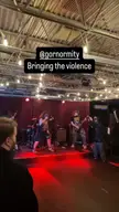 r/punk learns what hardcore/slam dancing is