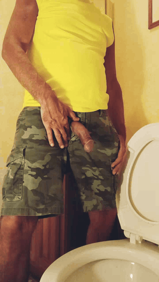 GayPee