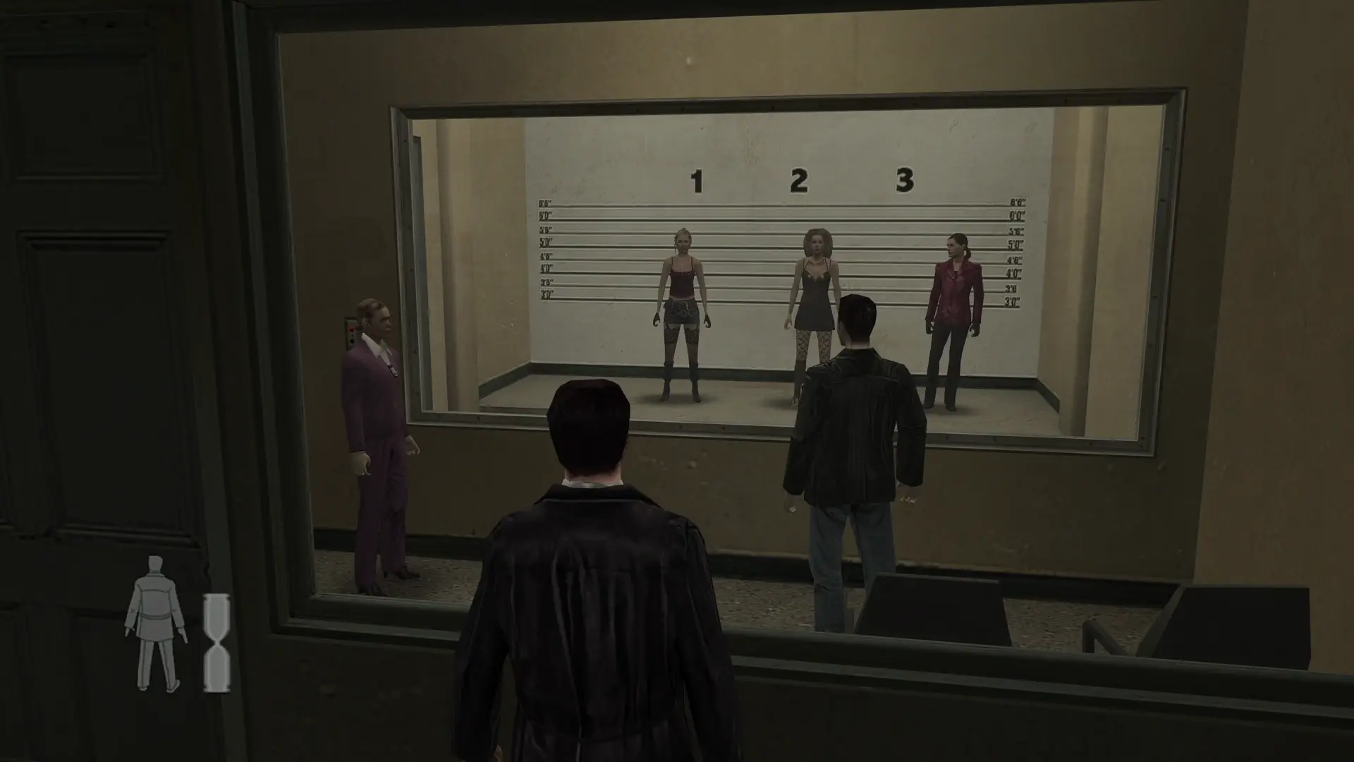 Detective Val gets hit with doors (Max Payne 2)