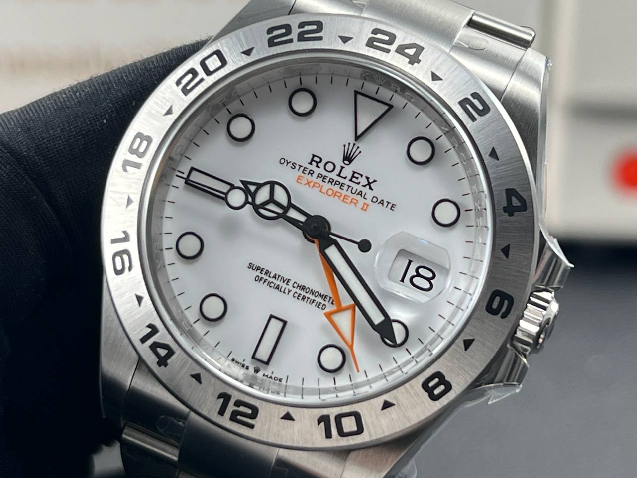 Clean Explorer II 226570 White Dial