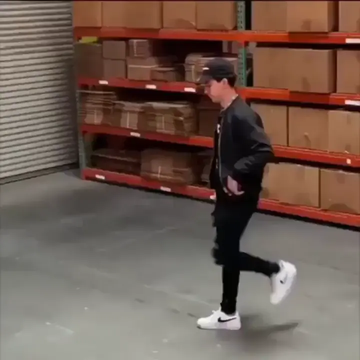 EAF Smooth Dance Moves