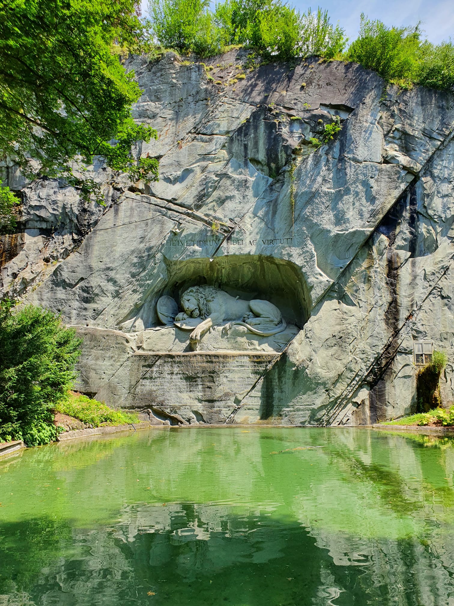 Bertel Thorvaldsen &amp; Lukas Ahorn - Das Löwendenkmal (The Lion Monument), 1821 [1500 x 2000]