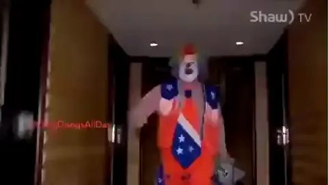 Everyone moving into Rev Apartments right now | Scrolller