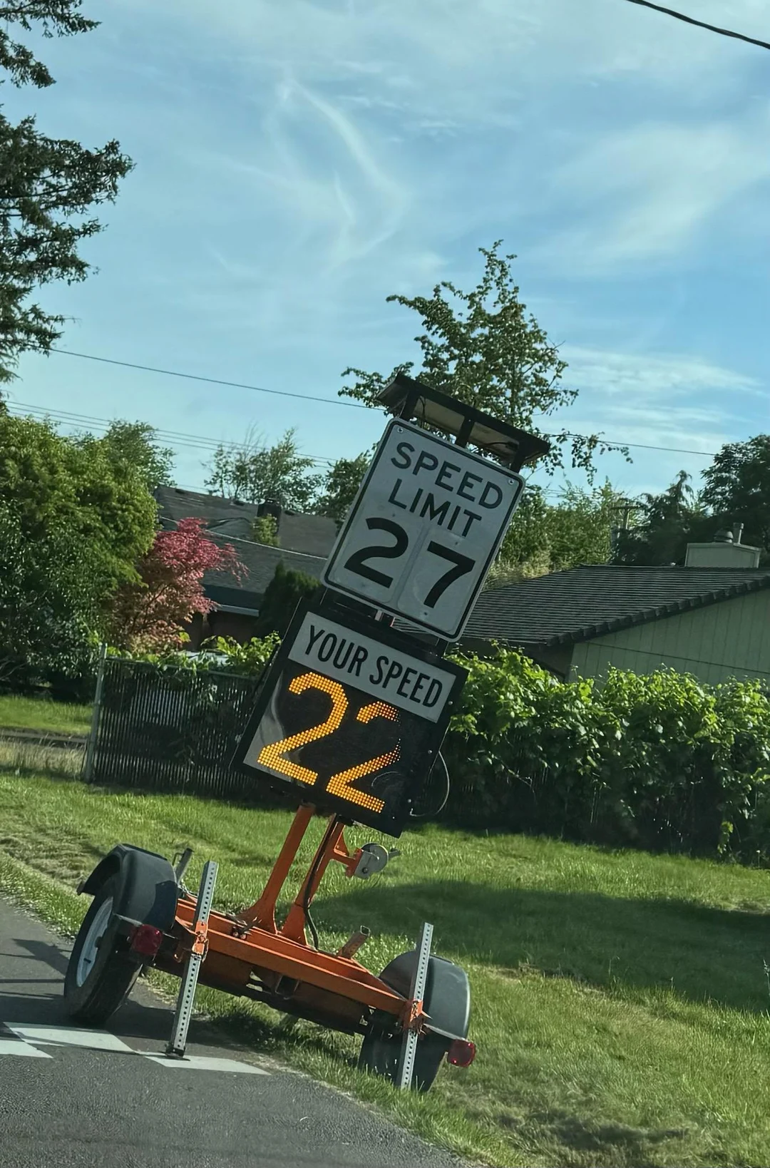 Never seen a 27 MPH sign! | Scrolller