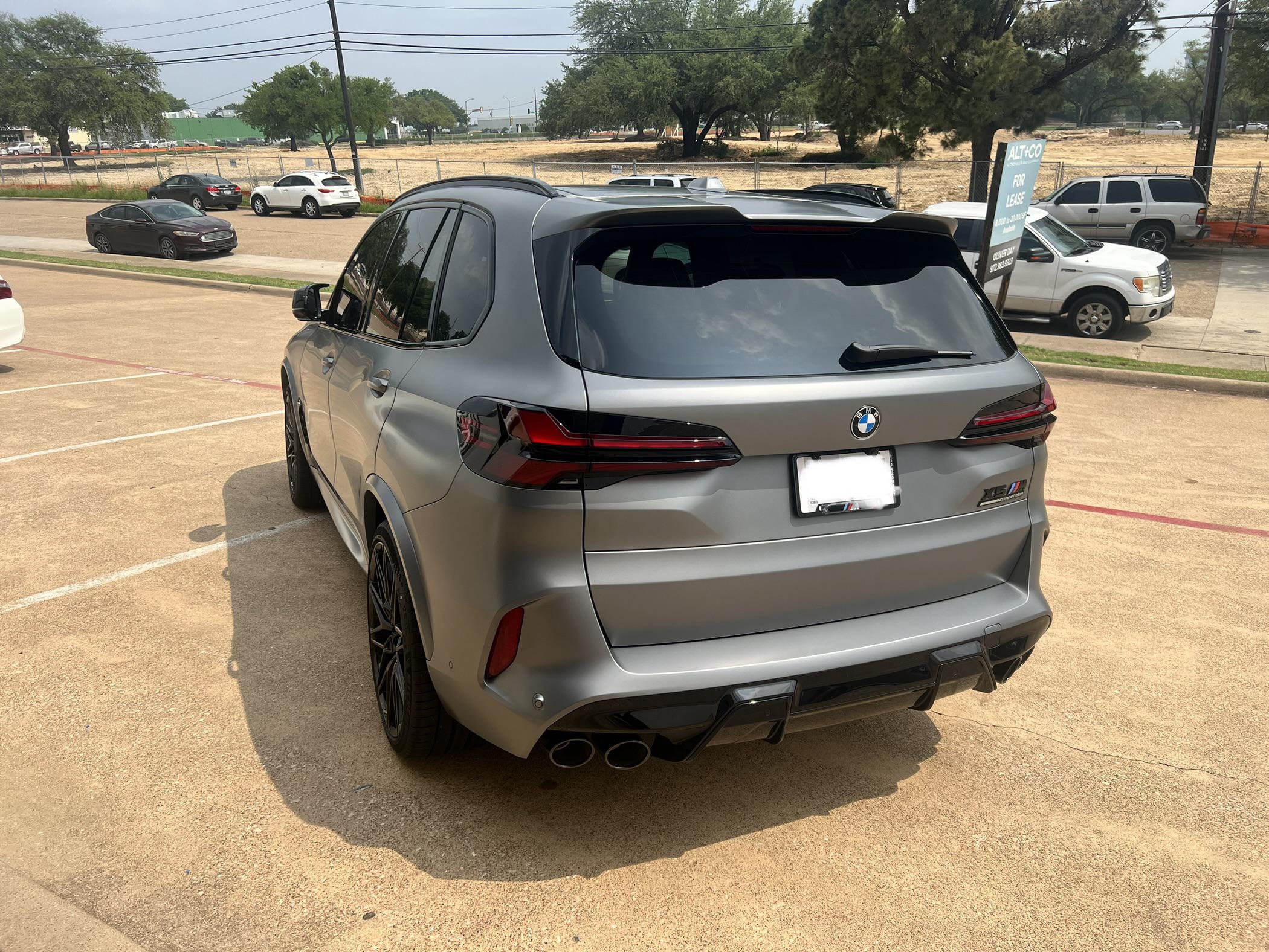 A few of you asked for more shots of the x5m. Frozen pure grey | Scrolller