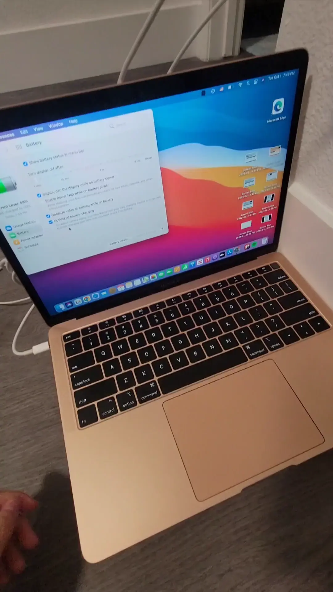 Help, macbook not charging