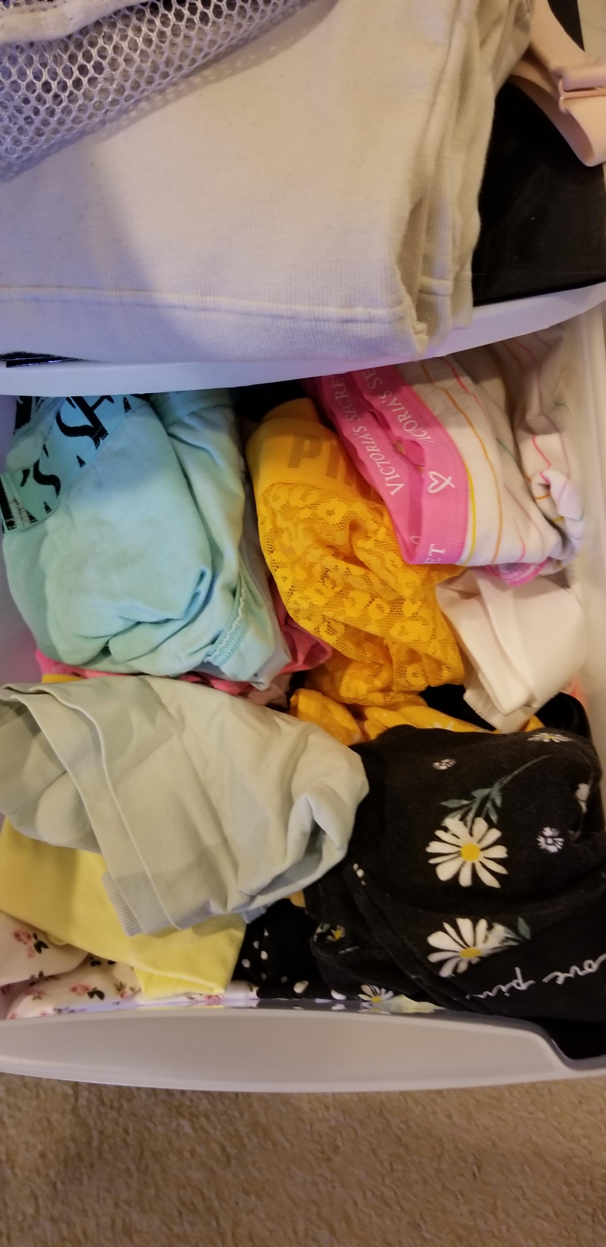 Her drawer is always inviting | Scrolller