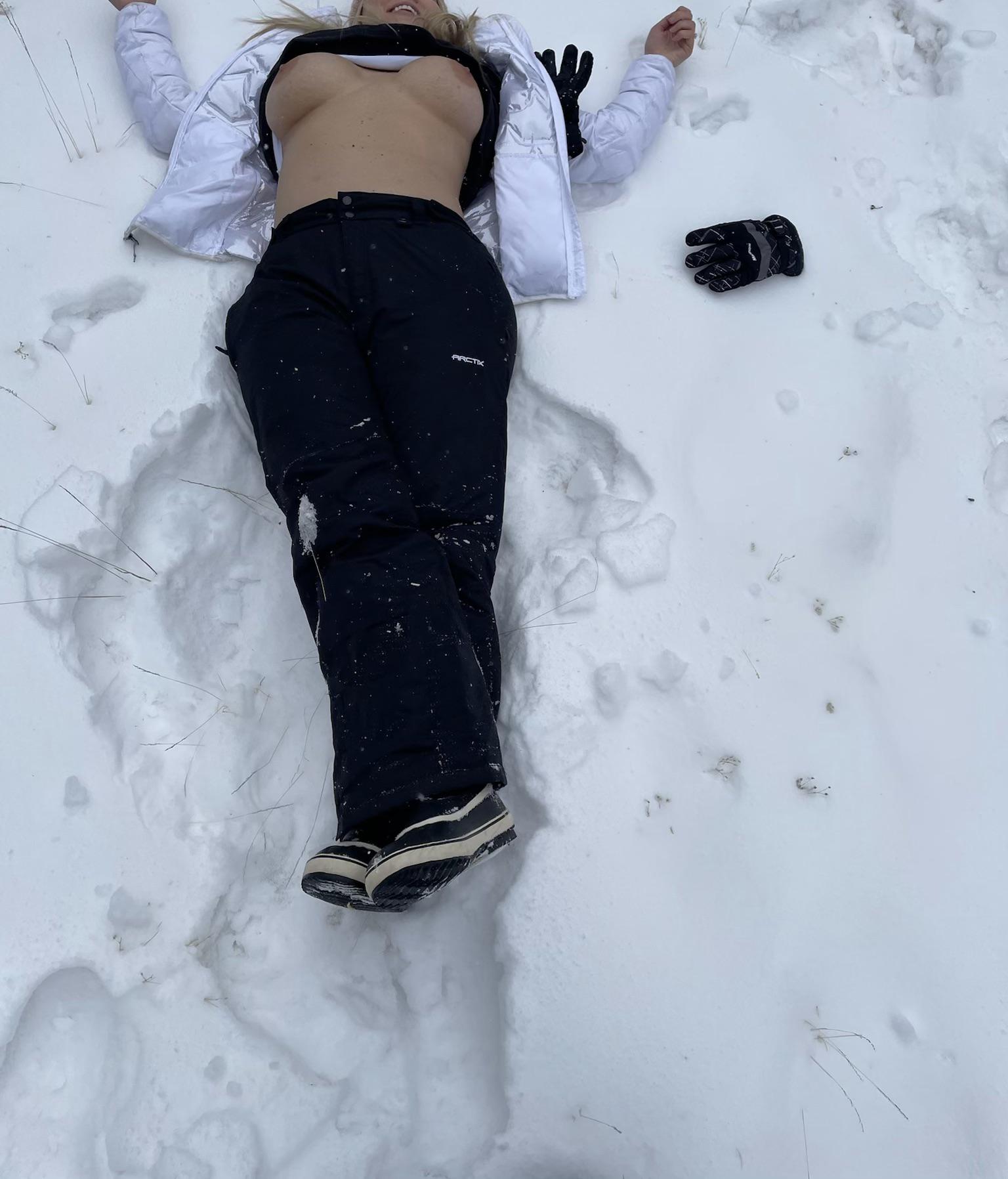 Im Exhausted Will You Cum Lay In The Snow With Me Scrolller 