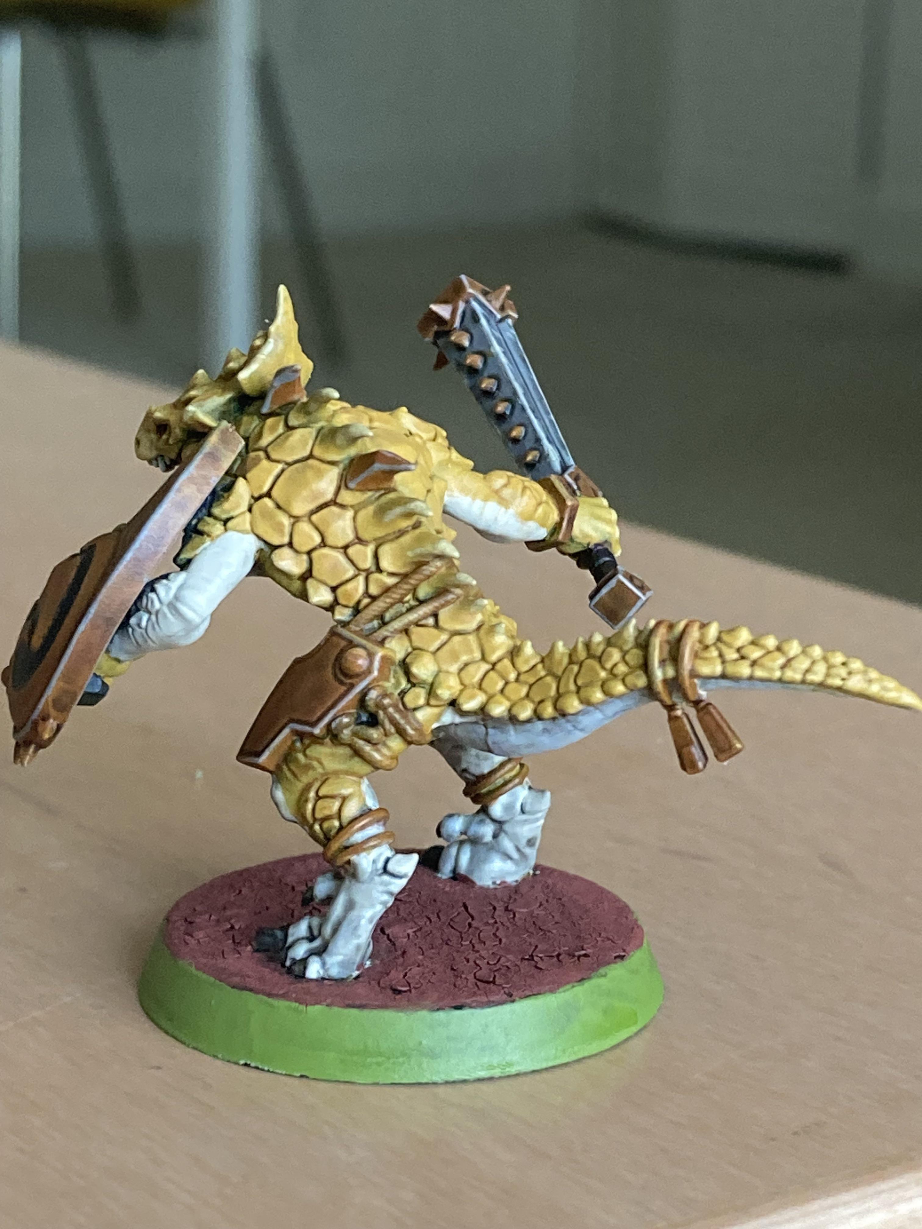 My take on the Saurus free mini of the month. Second paint project ...