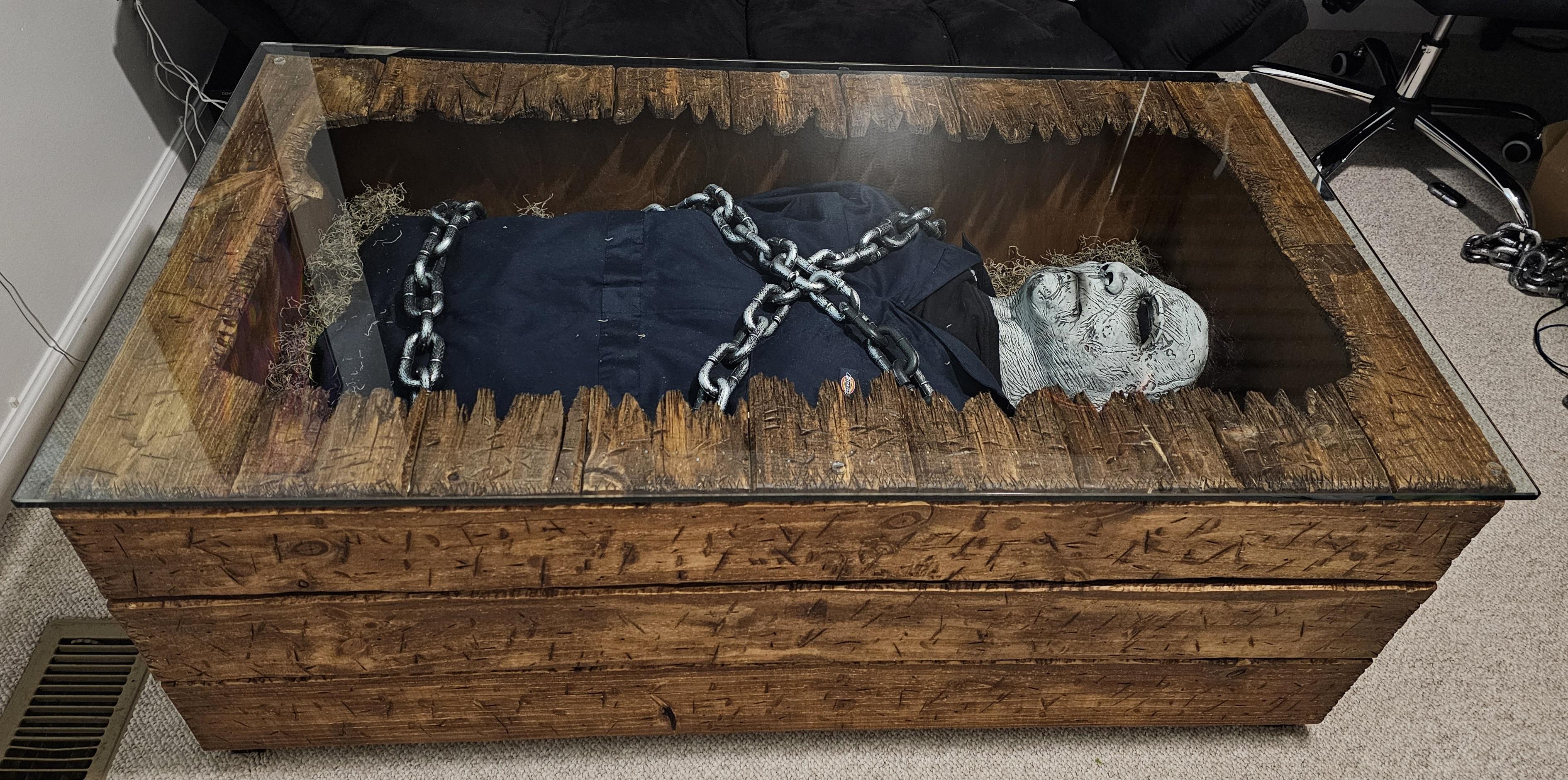 Micheal Myers Coffee Table (Tweaked) | Scrolller