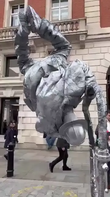 Impressive levitation trick!