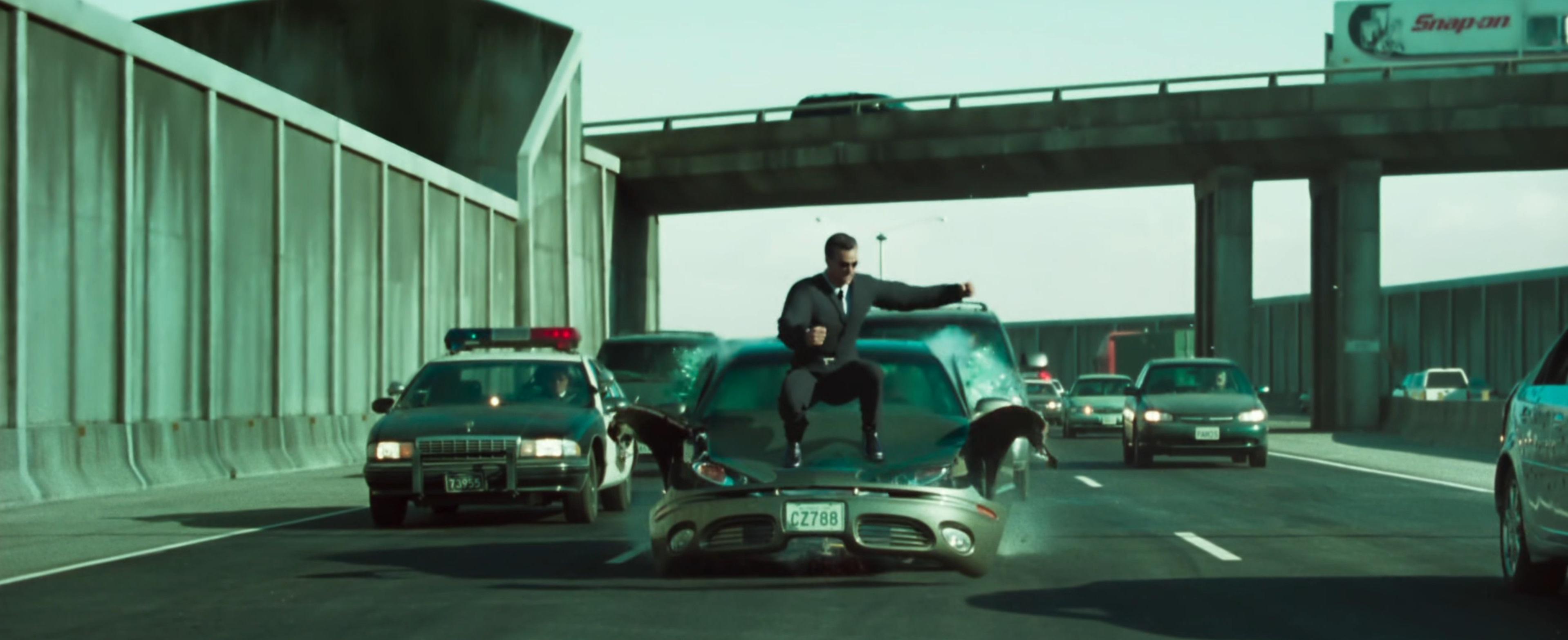 In the Matrix trilogy, all scenes set in the titular Matrix have a ...