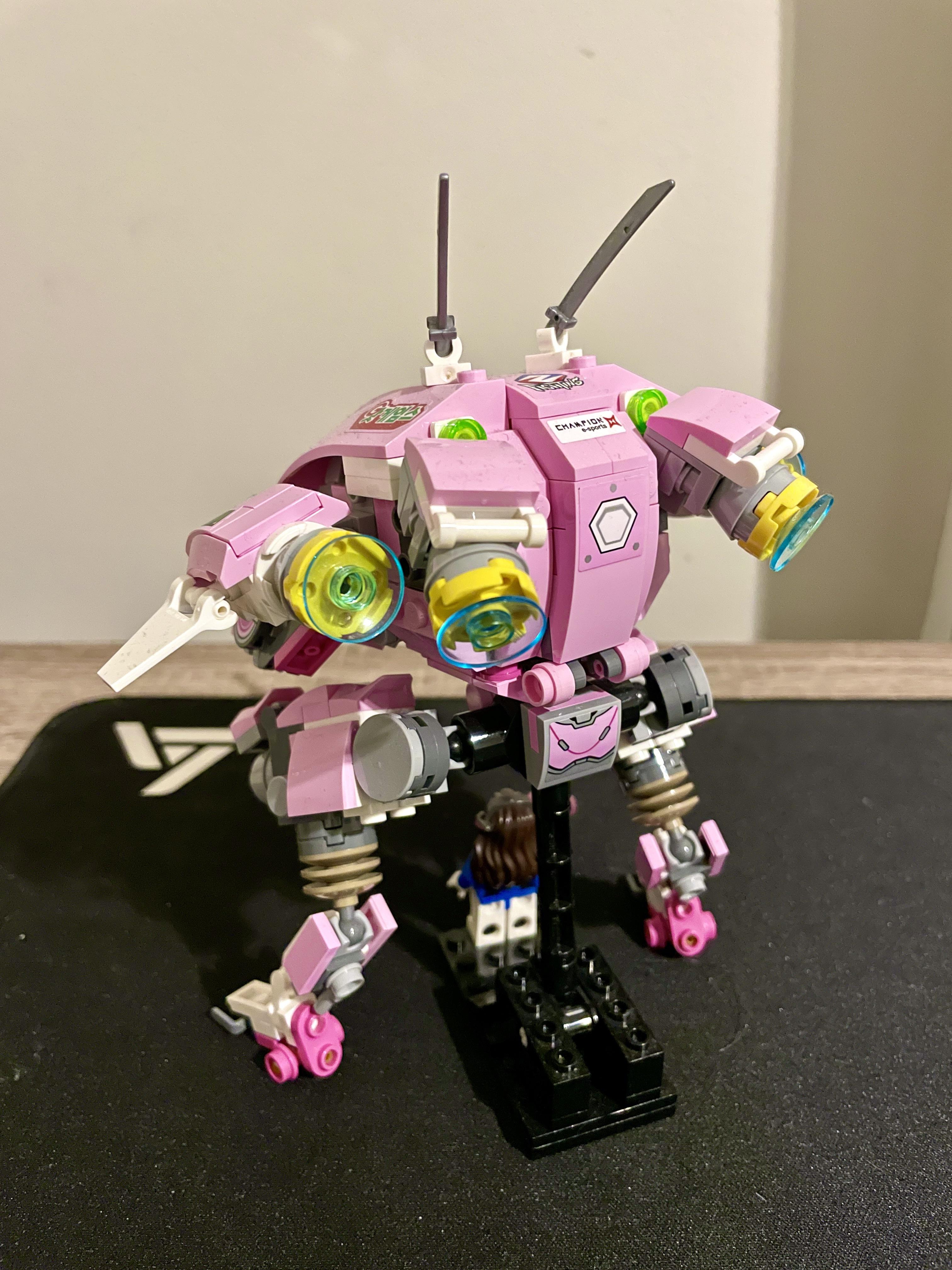 My Custom LEGO D Va Mech Scrolller my-custom-lego-d-va-mech-scrolller