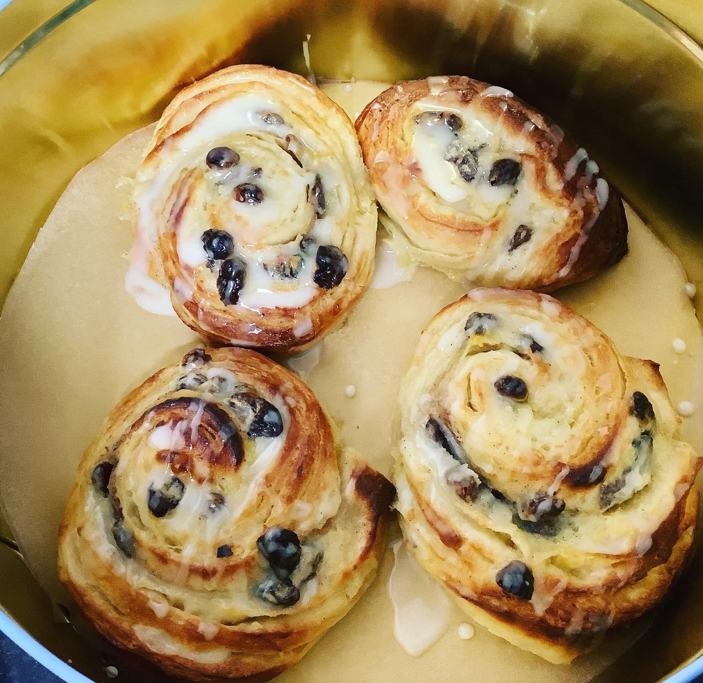 [homemade] Pain Aux Raisins with Icing | Scrolller