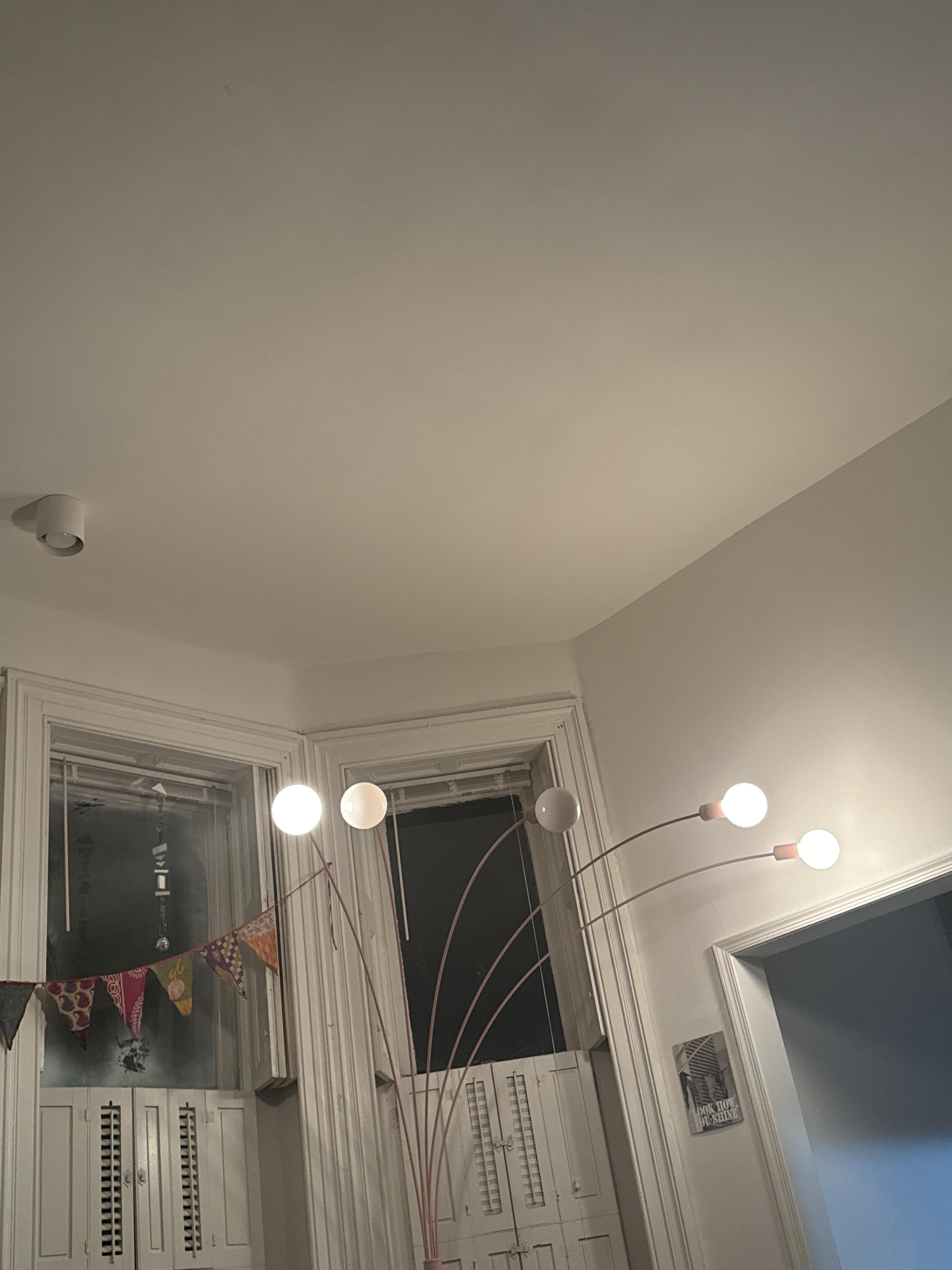 Lamp Repair | Scrolller