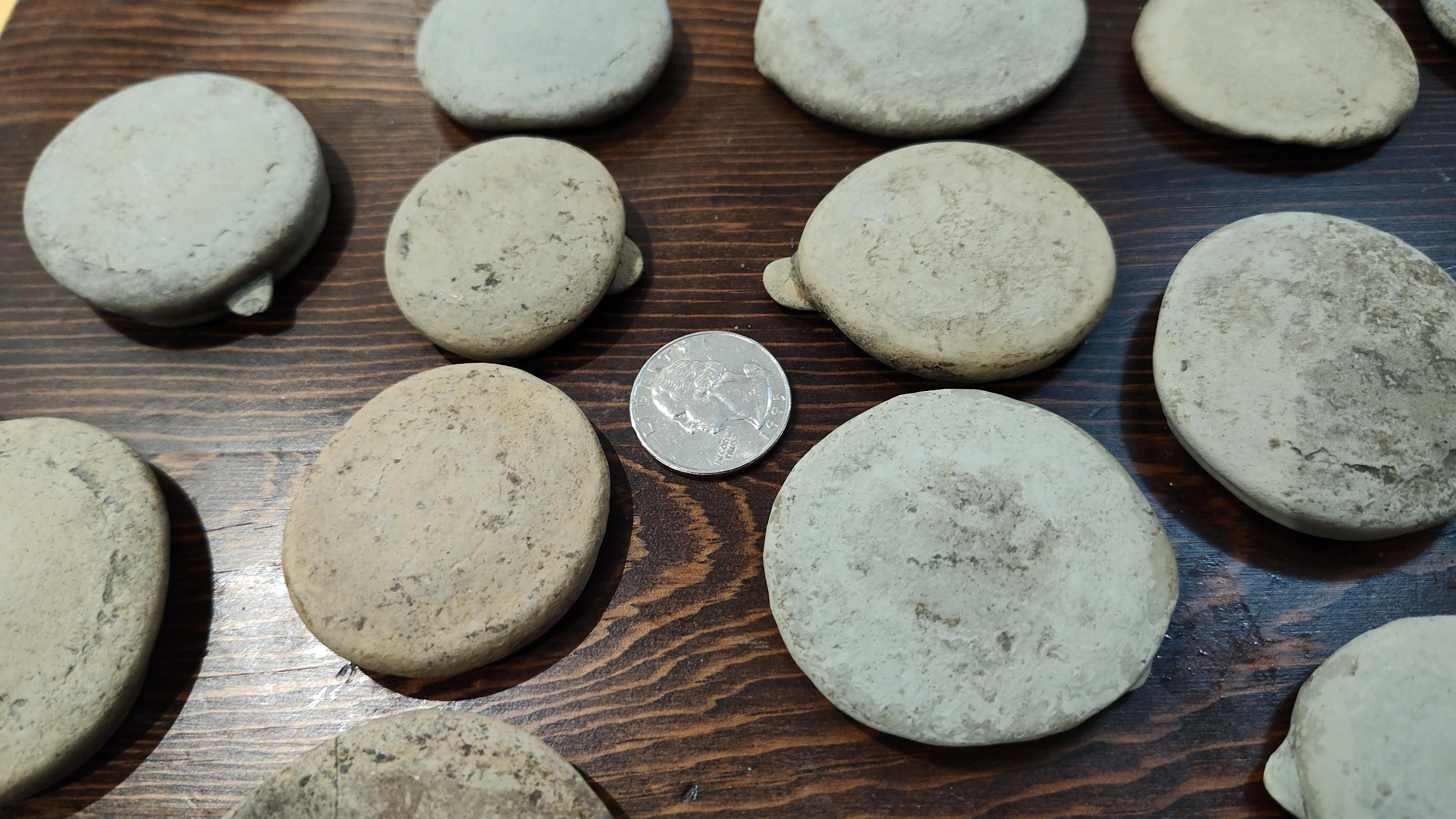Scrolller Rocks Help identifying these circular artifacts or rocks? | Scrolller