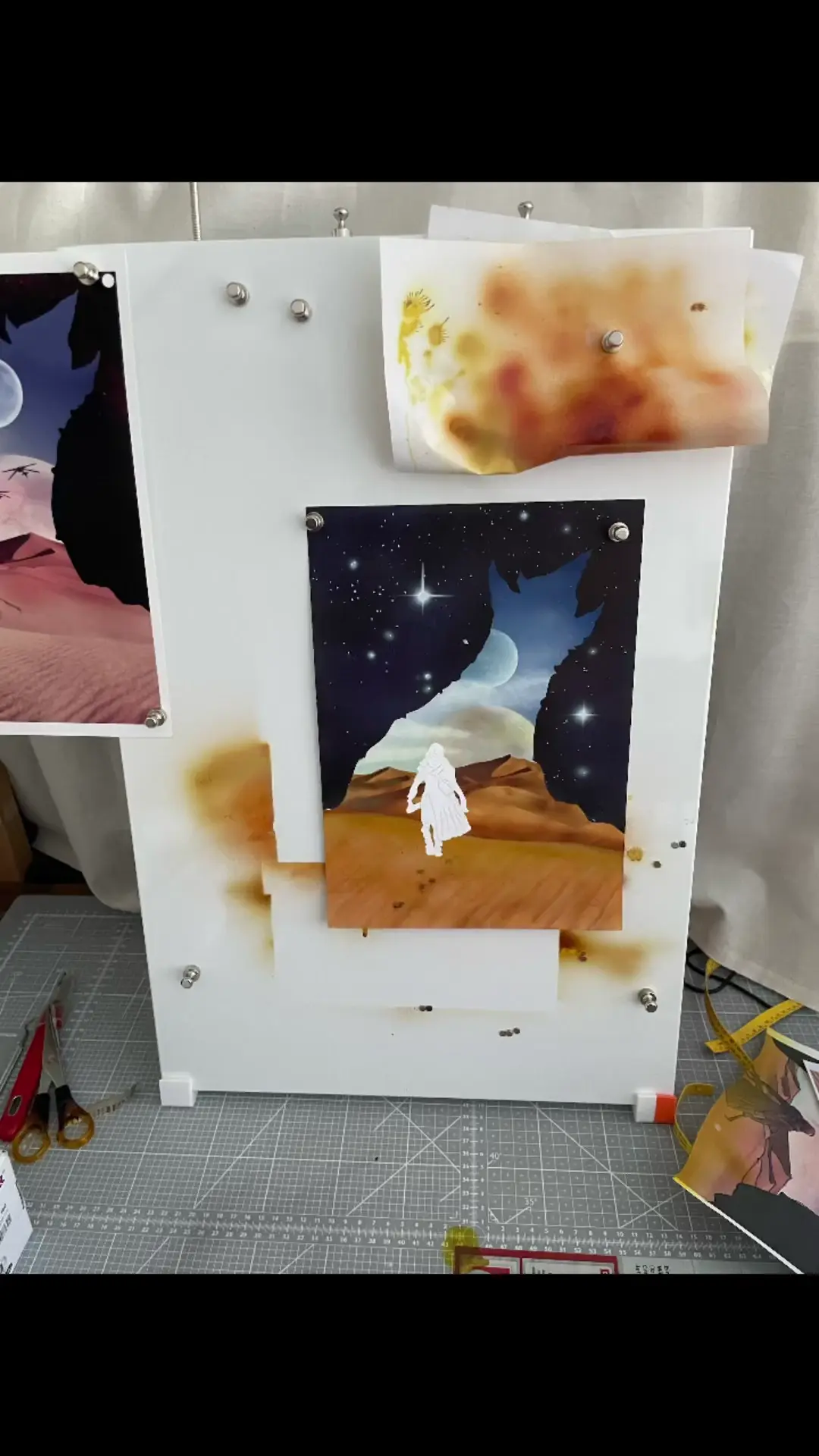 Magnetic Easel with 3d printed stand. 