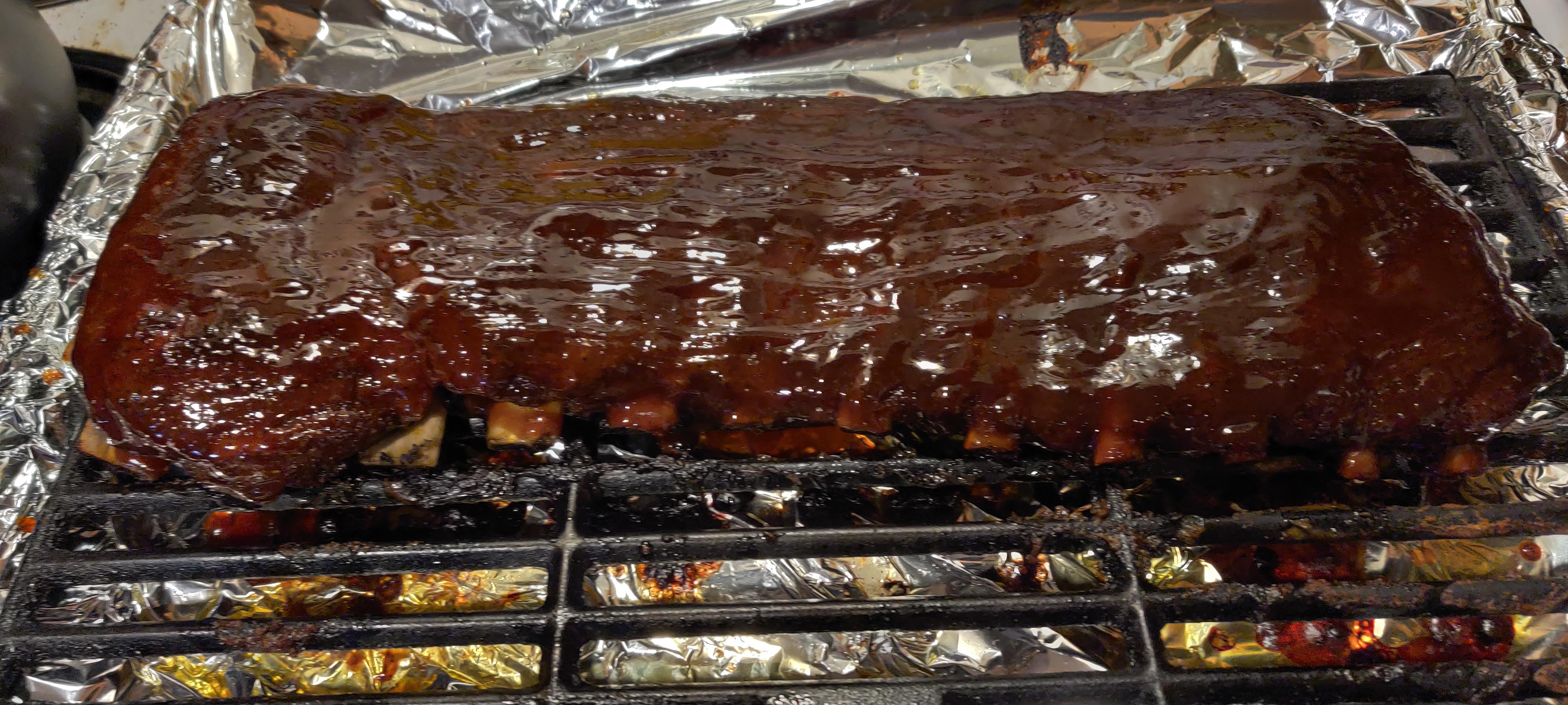 [homemade] first try making pork ribs That's 5.5 hours of cook time ...