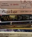 My “hot girl” reading list for the season (Spanish and English books-list in the text)