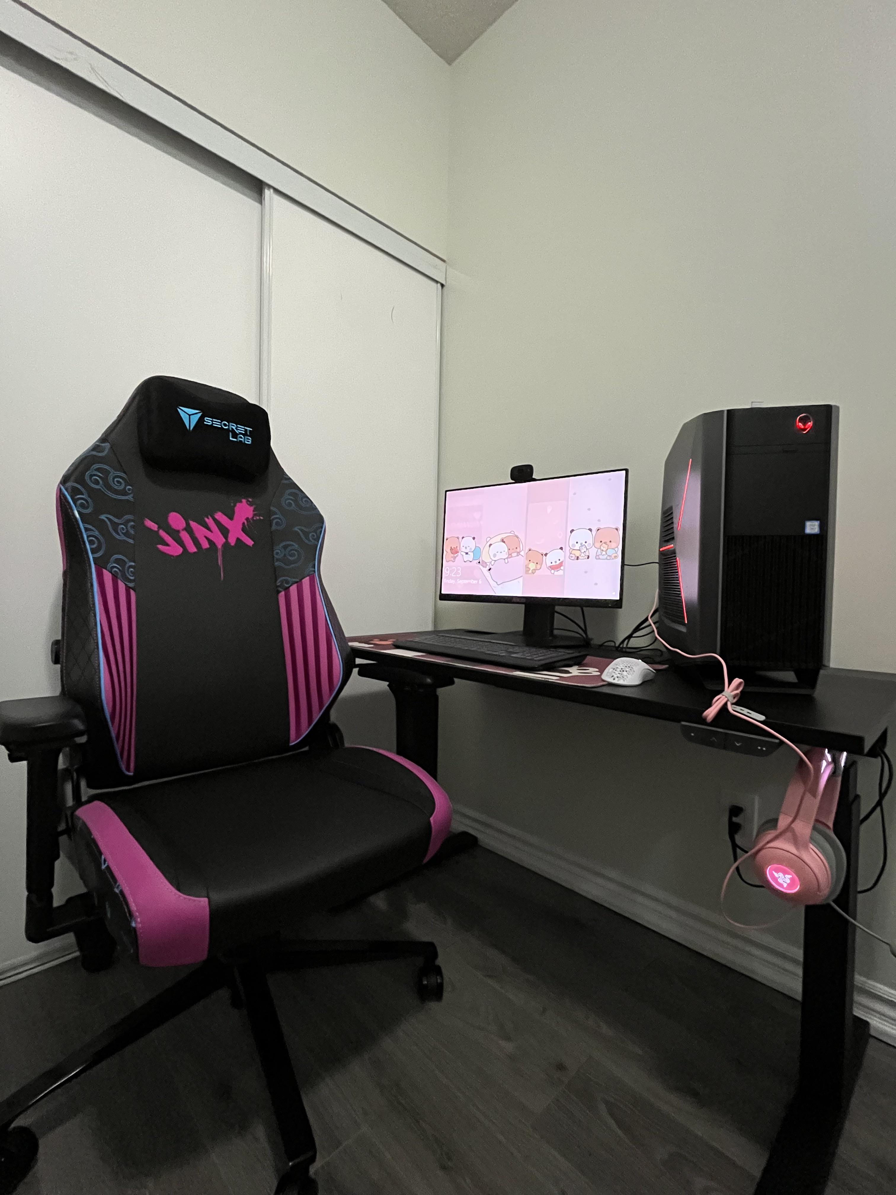 Jinx Lab Rever New Jinx Secretlab! | Scrolller
